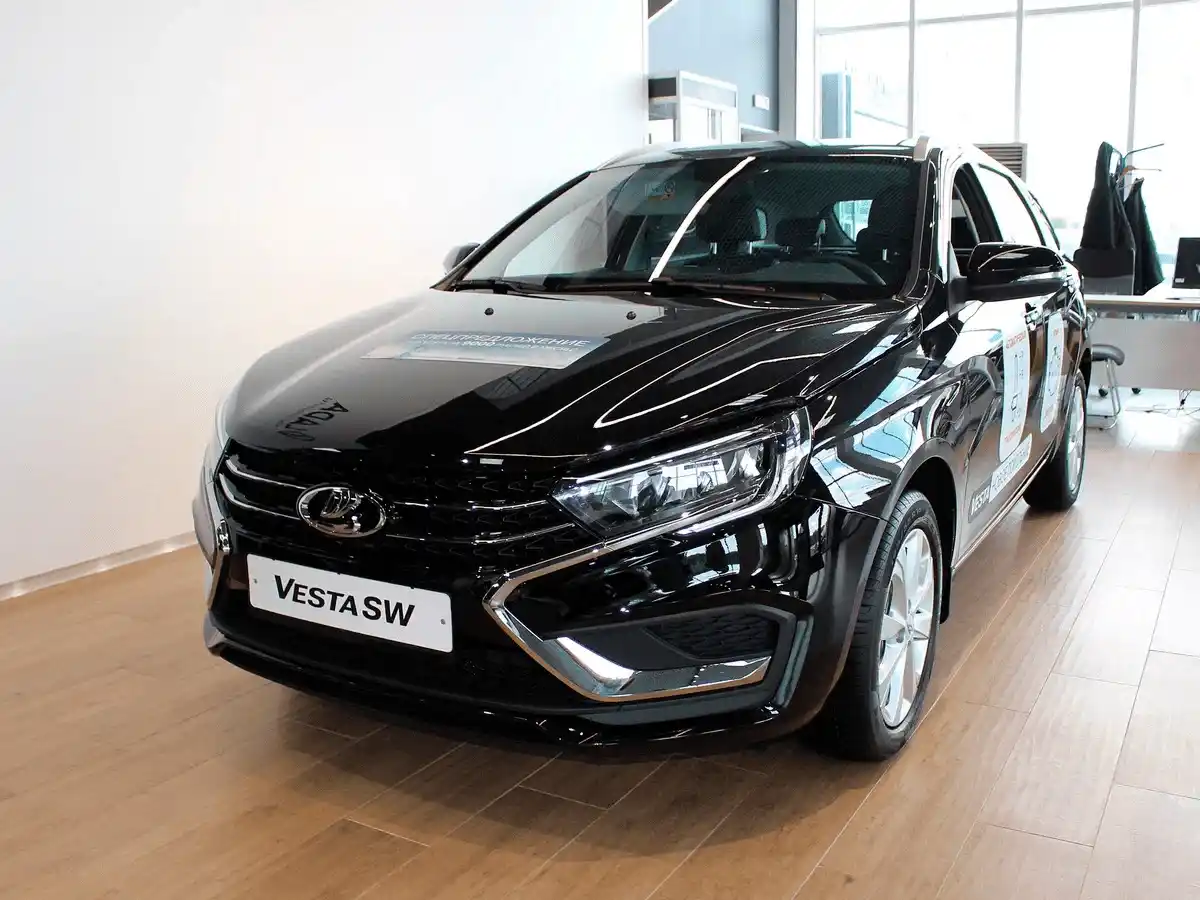 Lada Vesta SW в Екатеринбург - фото №1